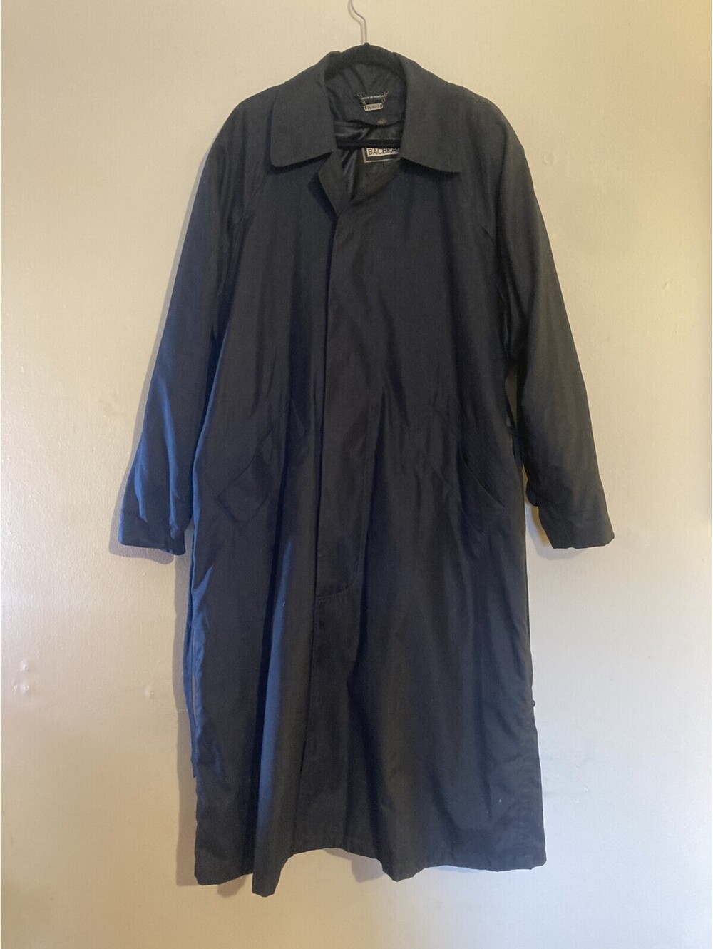 Classic Bachrach Black Trench Belted Coat - size 40
